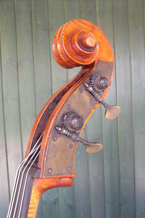 Gaetano Pareschi Doublebass - Ferrara 1950